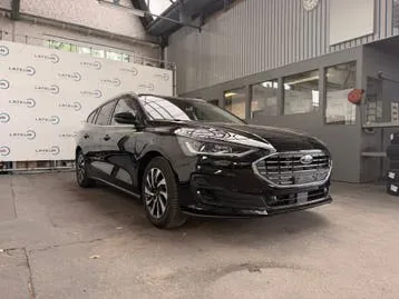 Ford Focus 2025 photo 2