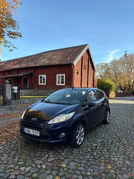 Ford Fiesta 2011 photo 5