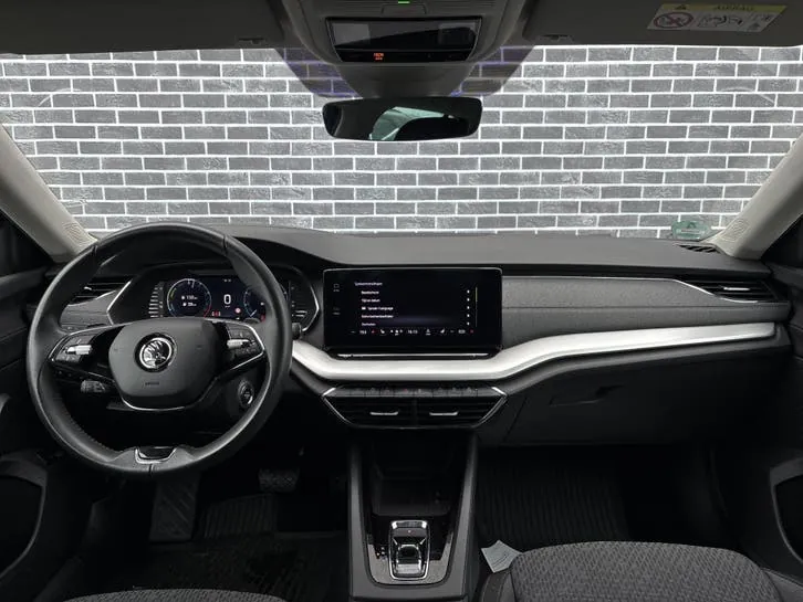 Skoda Octavia 2022 photo 2