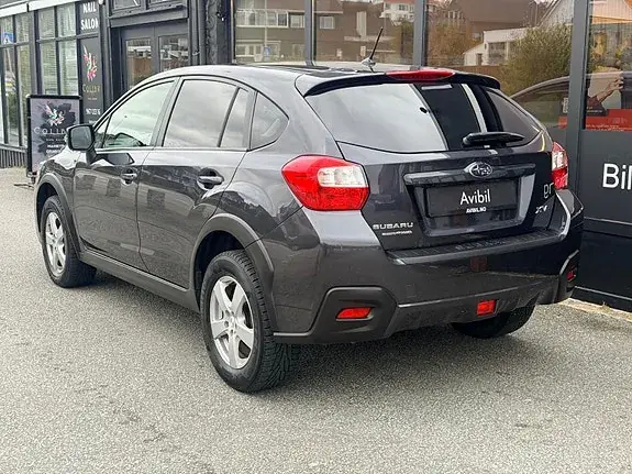 Subaru Xv 2013 photo 3