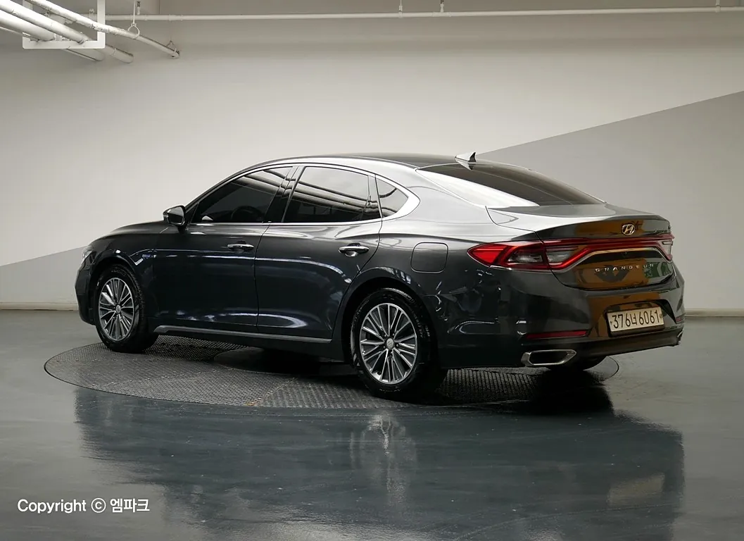 Hyundai Grandeur 2019 photo 2