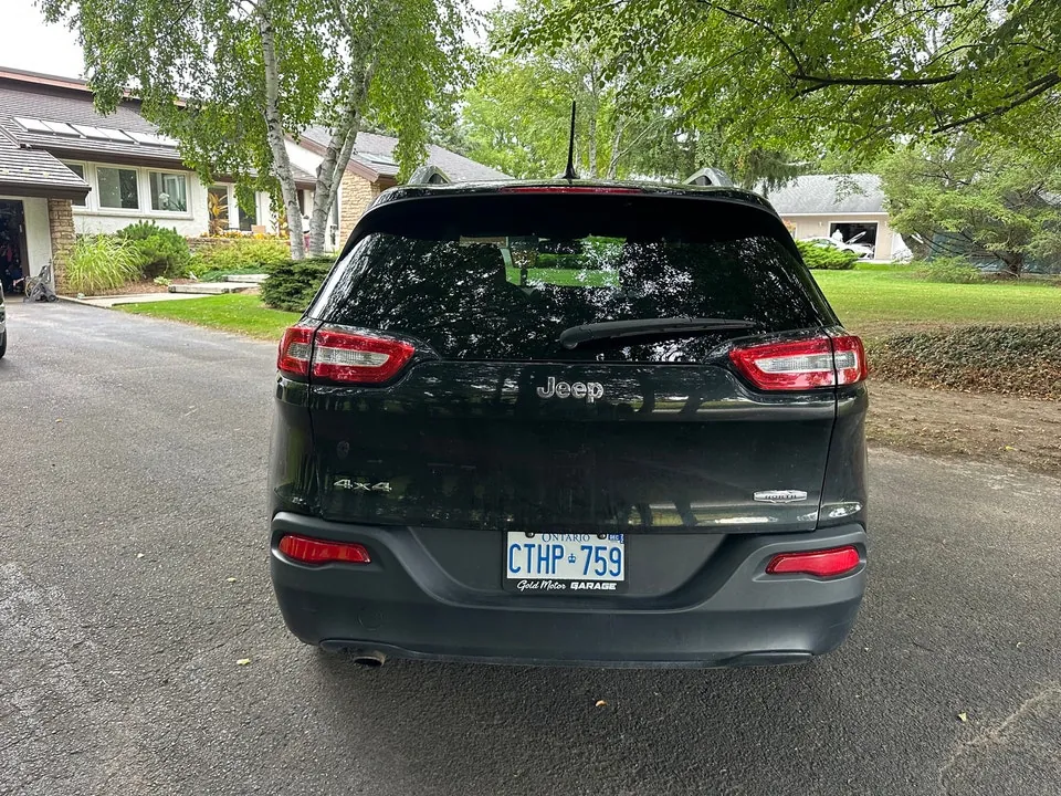 Jeep Cherokee 2015 photo 4