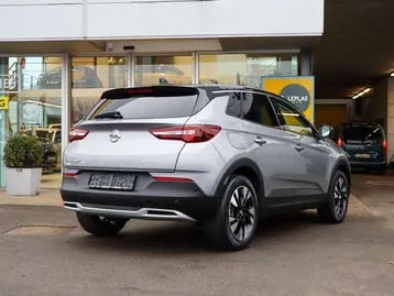 Opel Grandland X 2021 photo 3