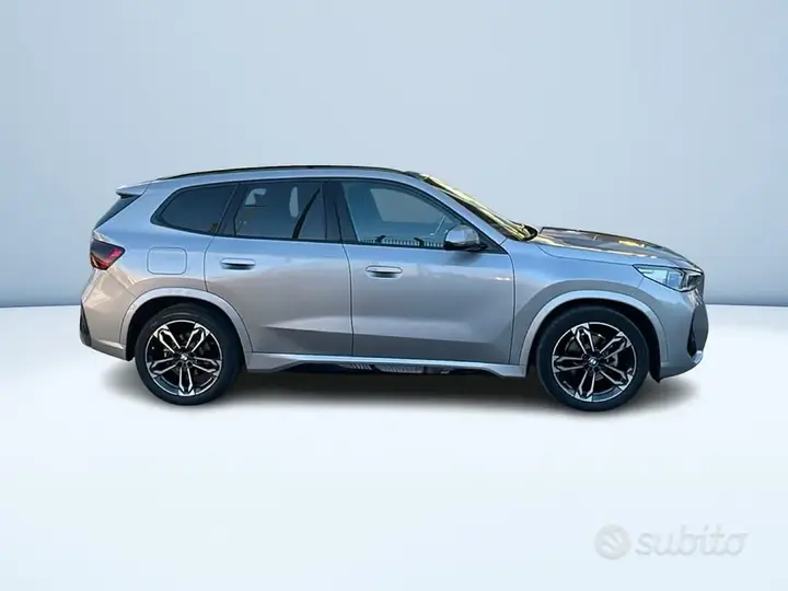 BMW X1 2023 photo 4