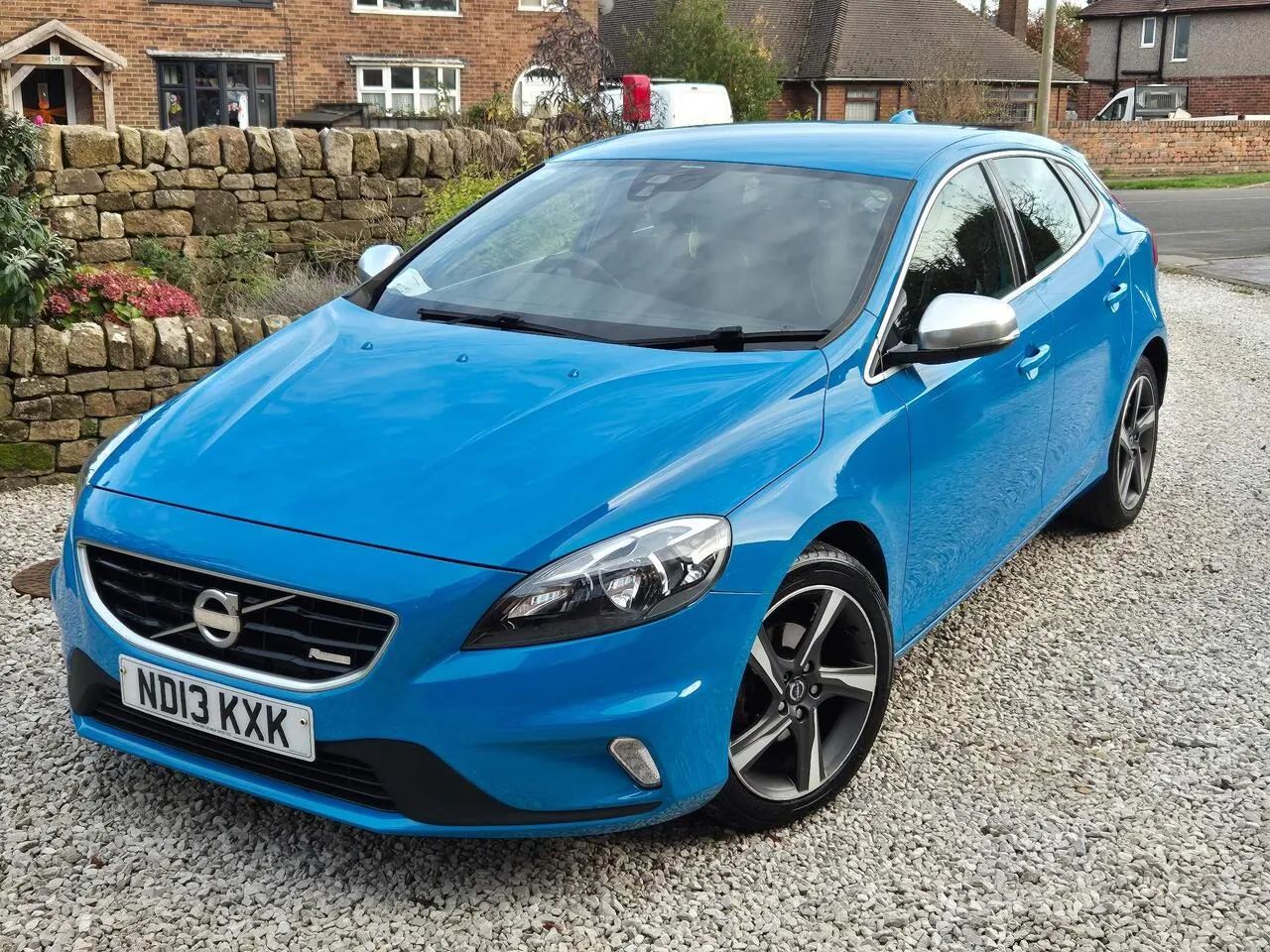 Volvo V40