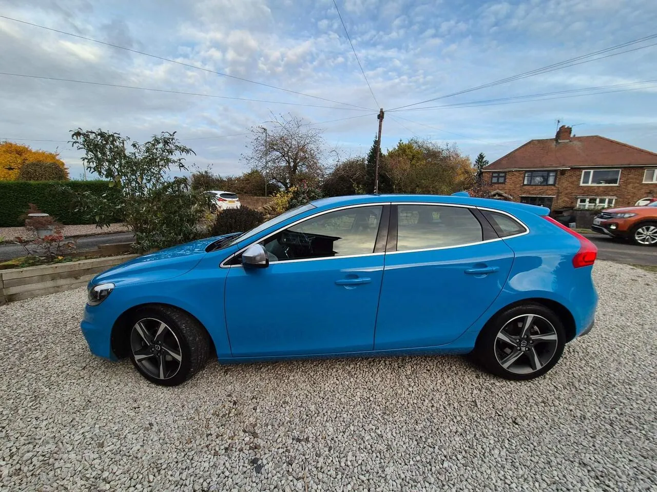 Volvo V40 2013 photo 2