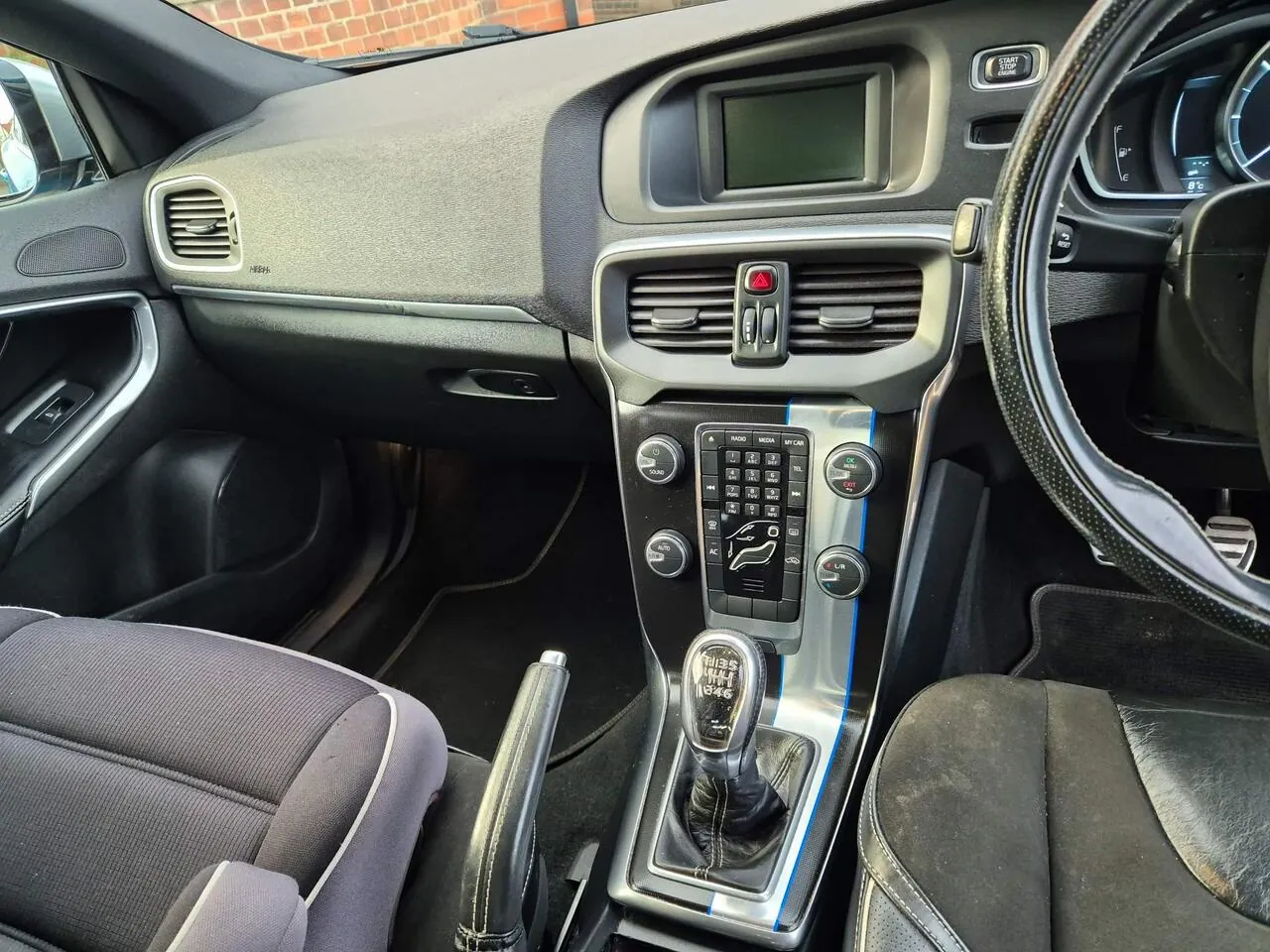 Volvo V40 2013 photo 5