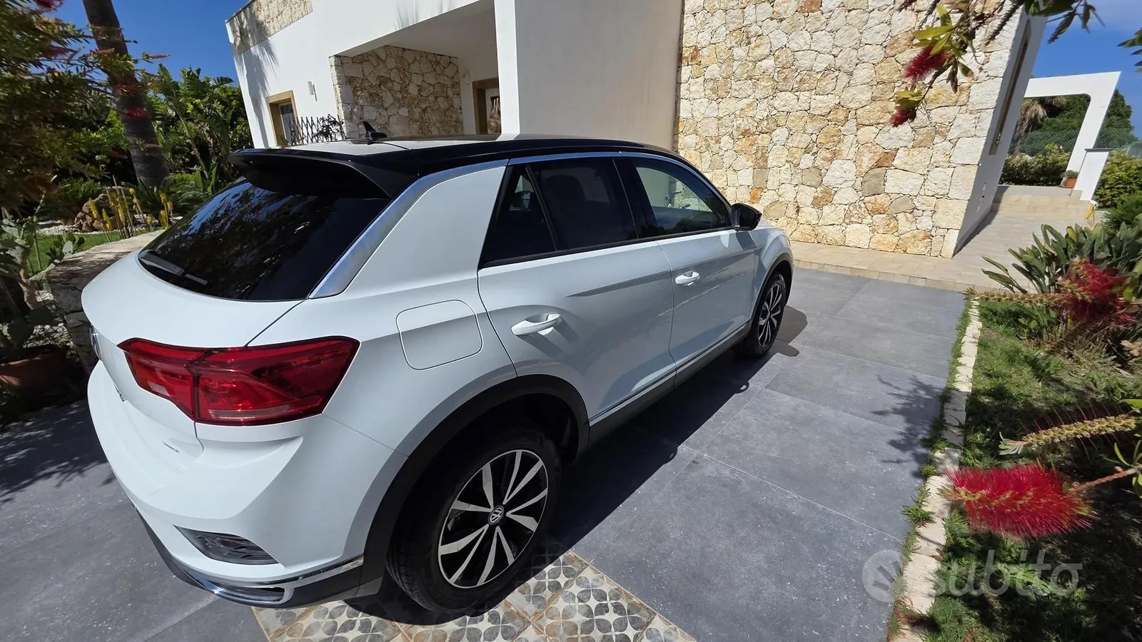 Volkswagen T-Roc 2018 photo 3