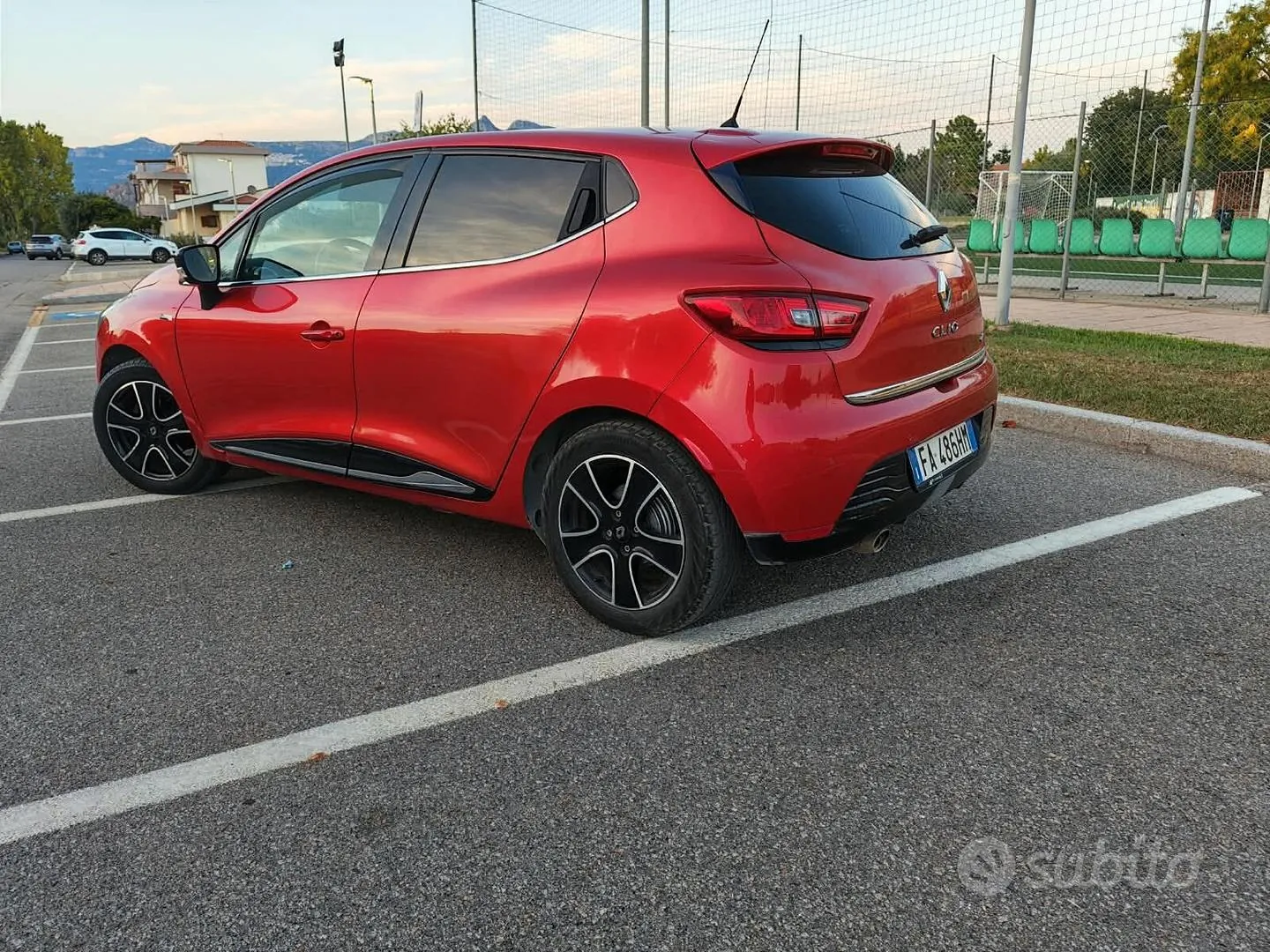 Renault Clio 2015 photo 4