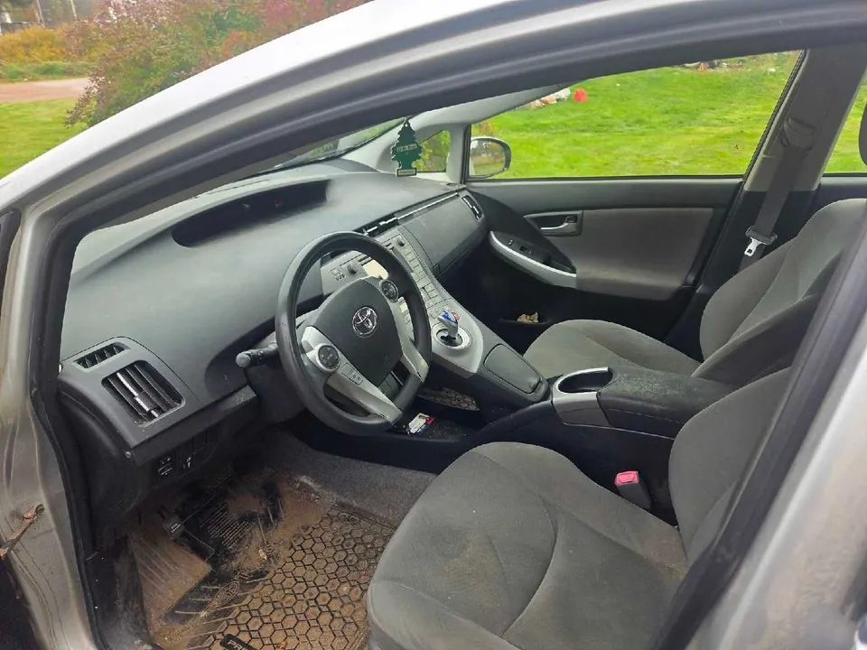 Toyota Prius 2012 photo 4