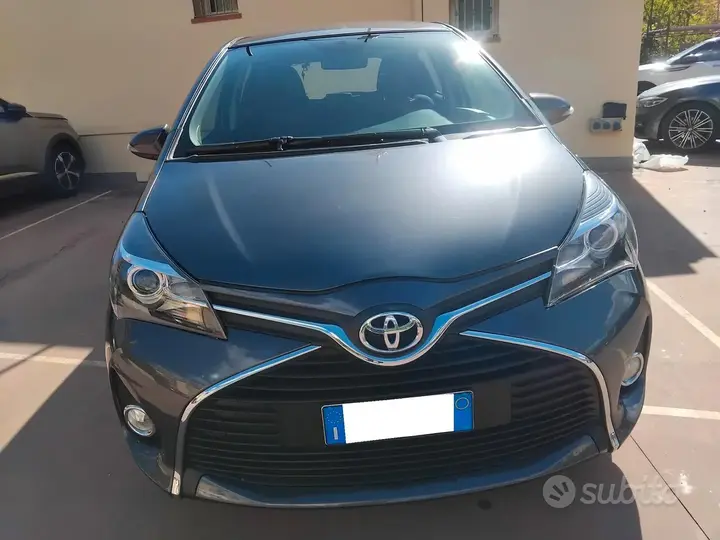 Toyota Yaris 2014 photo 5