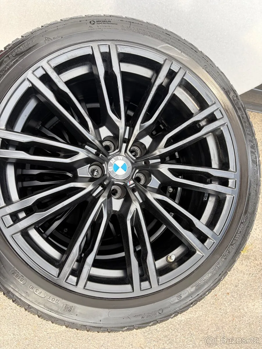 BMW M3 photo 2
