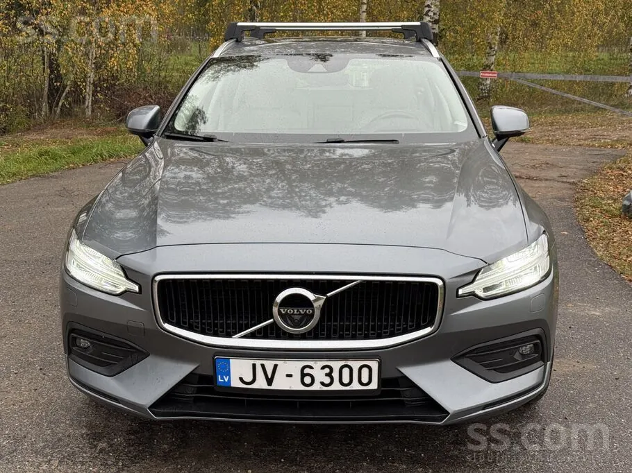 Volvo V60 2019 photo 2