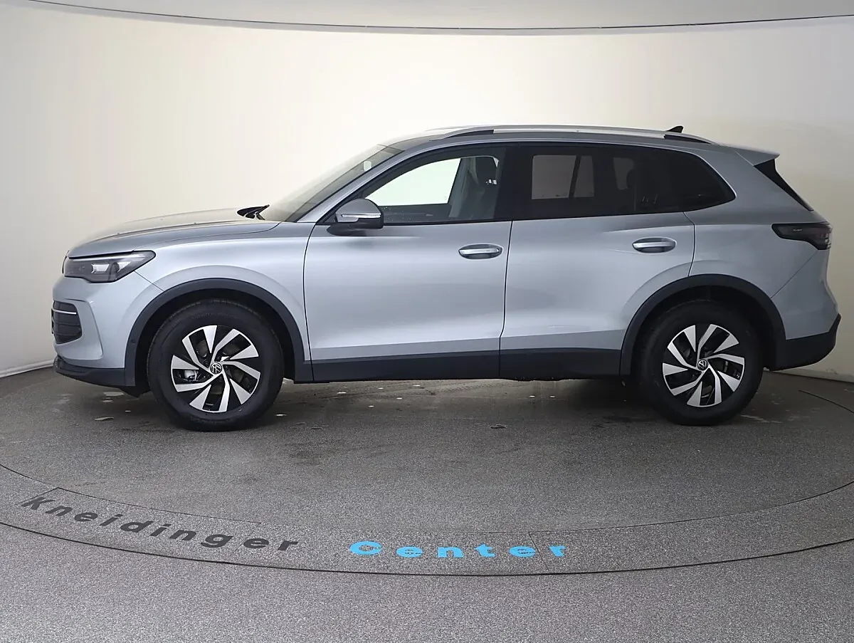 Volkswagen Tiguan 2026 photo 2
