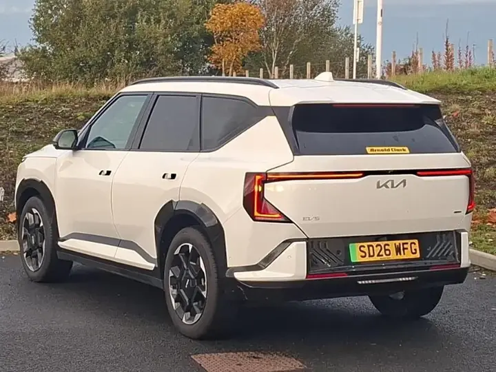 Kia Ev5 2026 photo 2