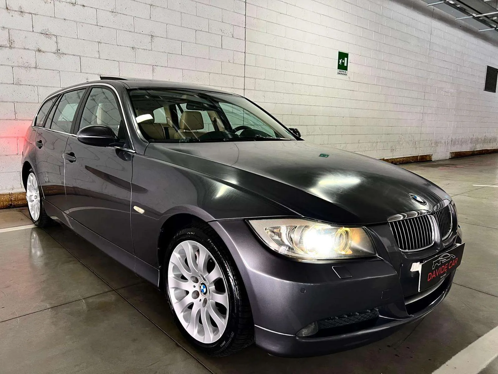 BMW 330 2008 photo 3