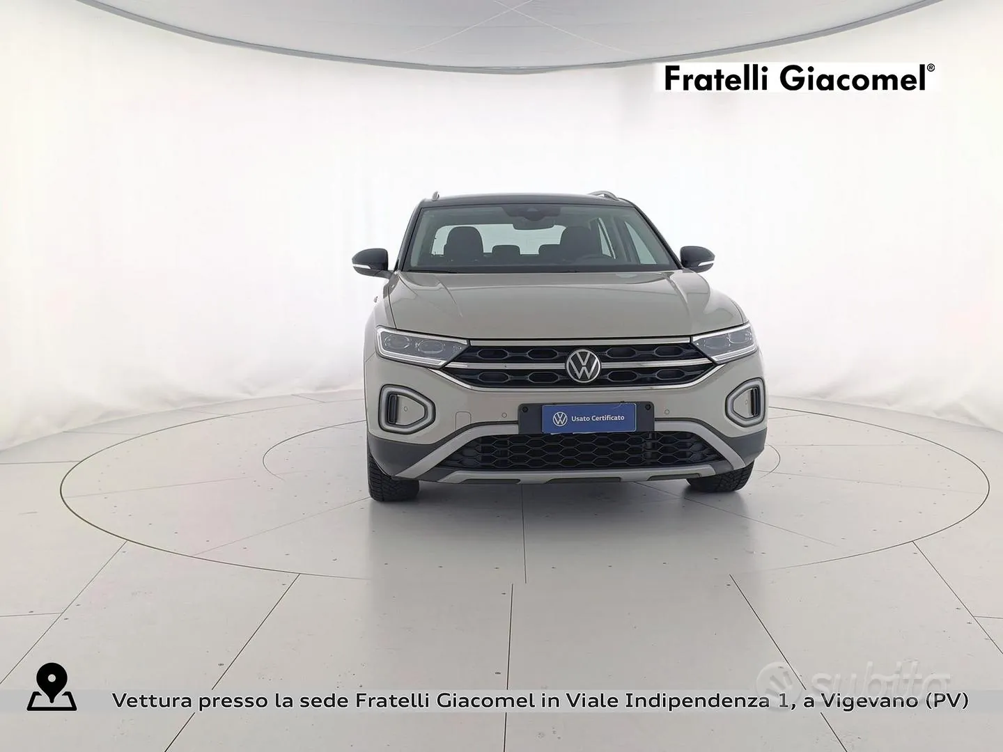 Volkswagen T-Roc 2023 photo 2