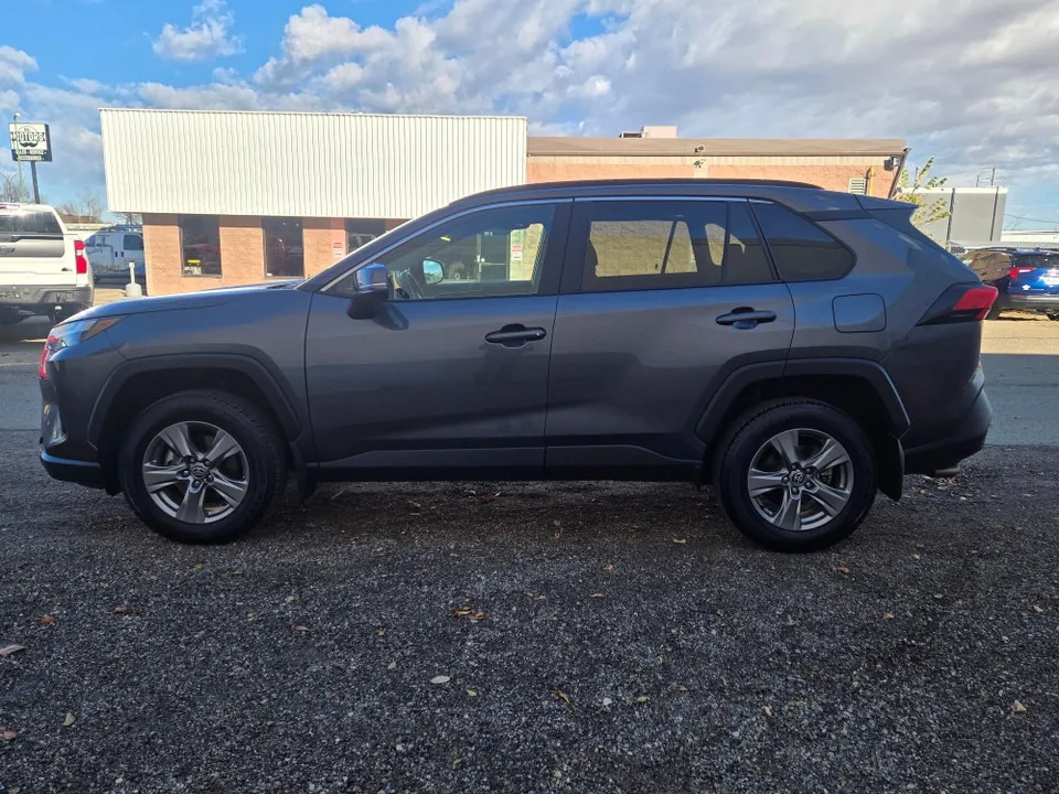 Toyota Rav4 2023 photo 2
