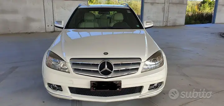 Mercedes-Benz C-Class 2009 photo 4