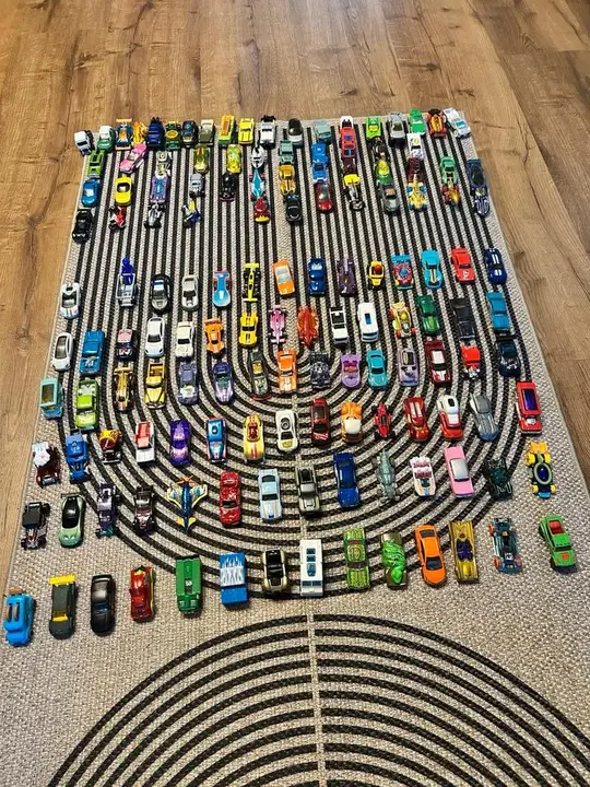 Hot Wheels Matchbox