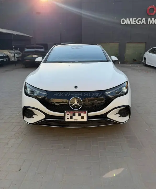 Mercedes-Benz Eqe