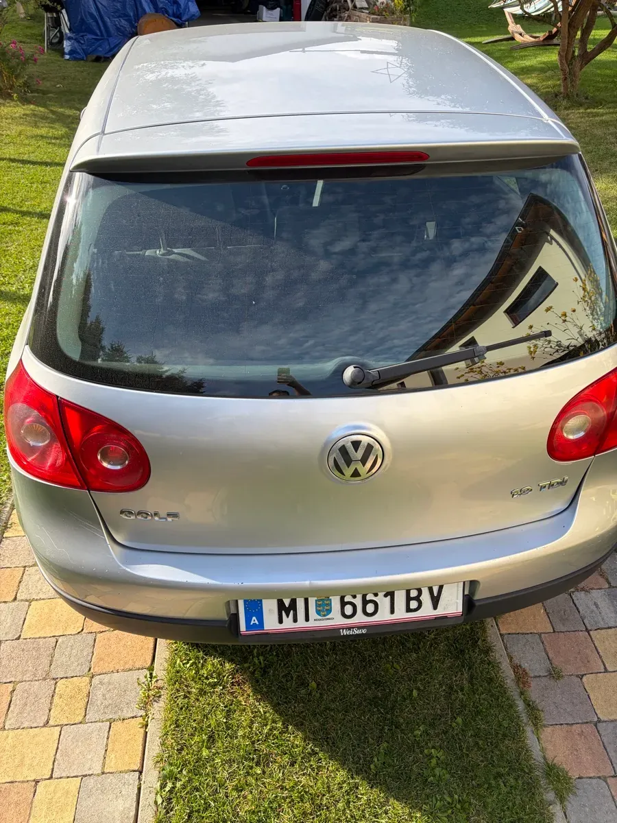 Volkswagen Golf 2004 photo 3
