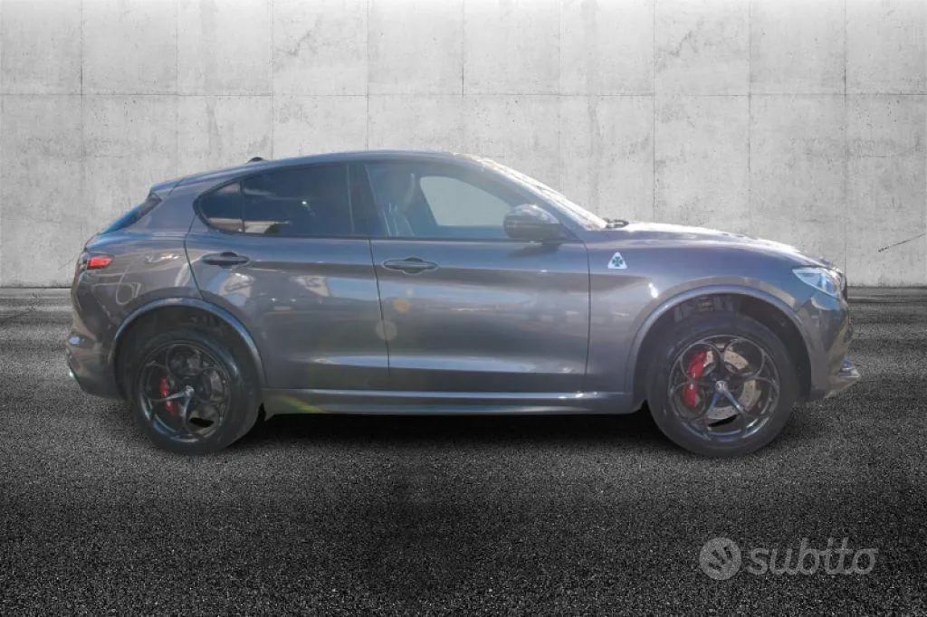 Alfa Romeo Stelvio 2021 photo 3