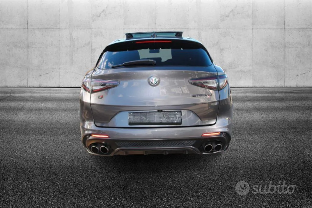 Alfa Romeo Stelvio 2021 photo 4