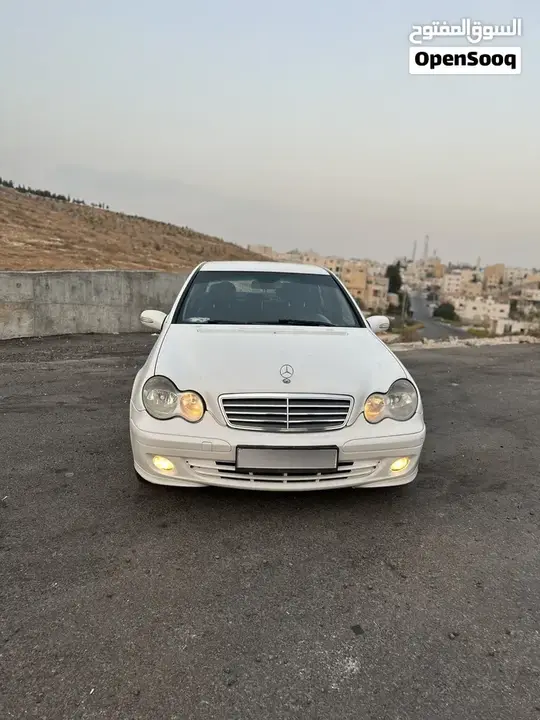 Mercedes-Benz C-Class 2007 photo 2