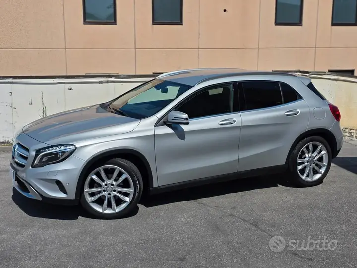 Mercedes-Benz Gla 2015 photo 4