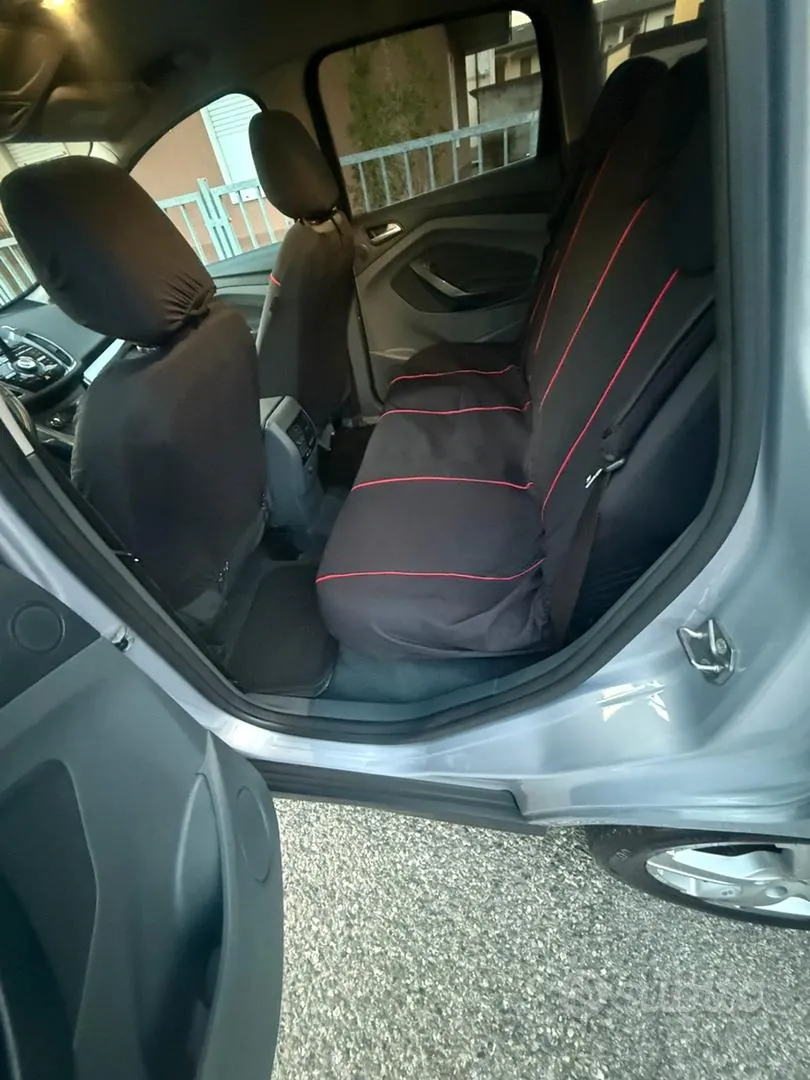 Ford C-Max 2012 photo 3