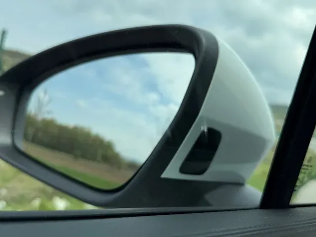Volkswagen Tiguan 2024 photo 2