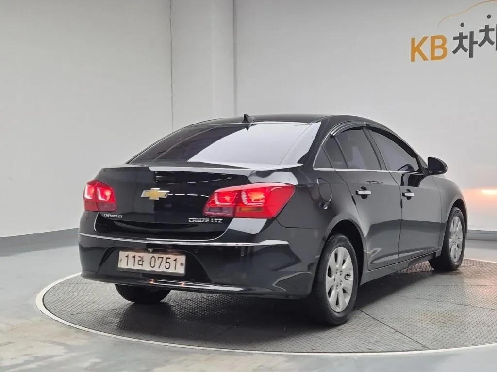 Chevrolet Cruze 2015 photo 3