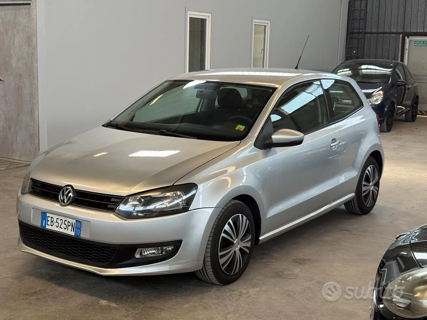 Volkswagen Polo 2010 photo 2