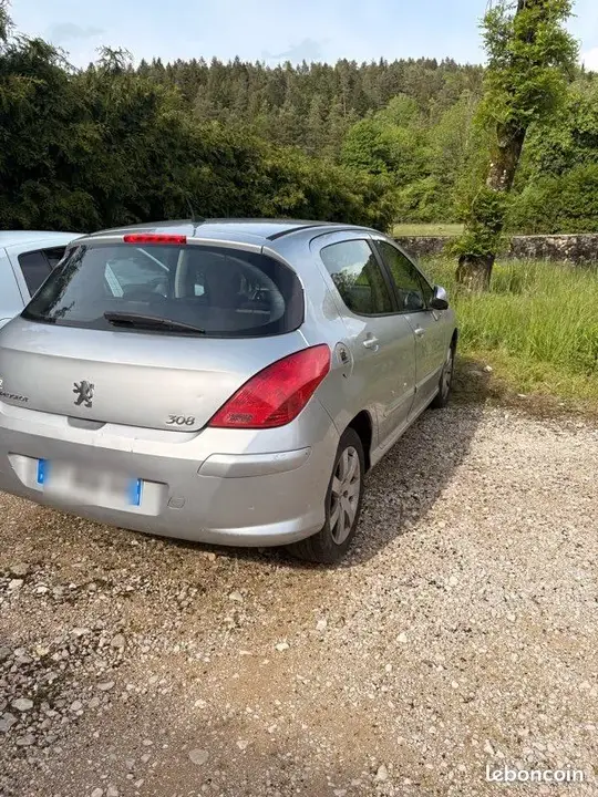 Peugeot 308 2007 photo 2