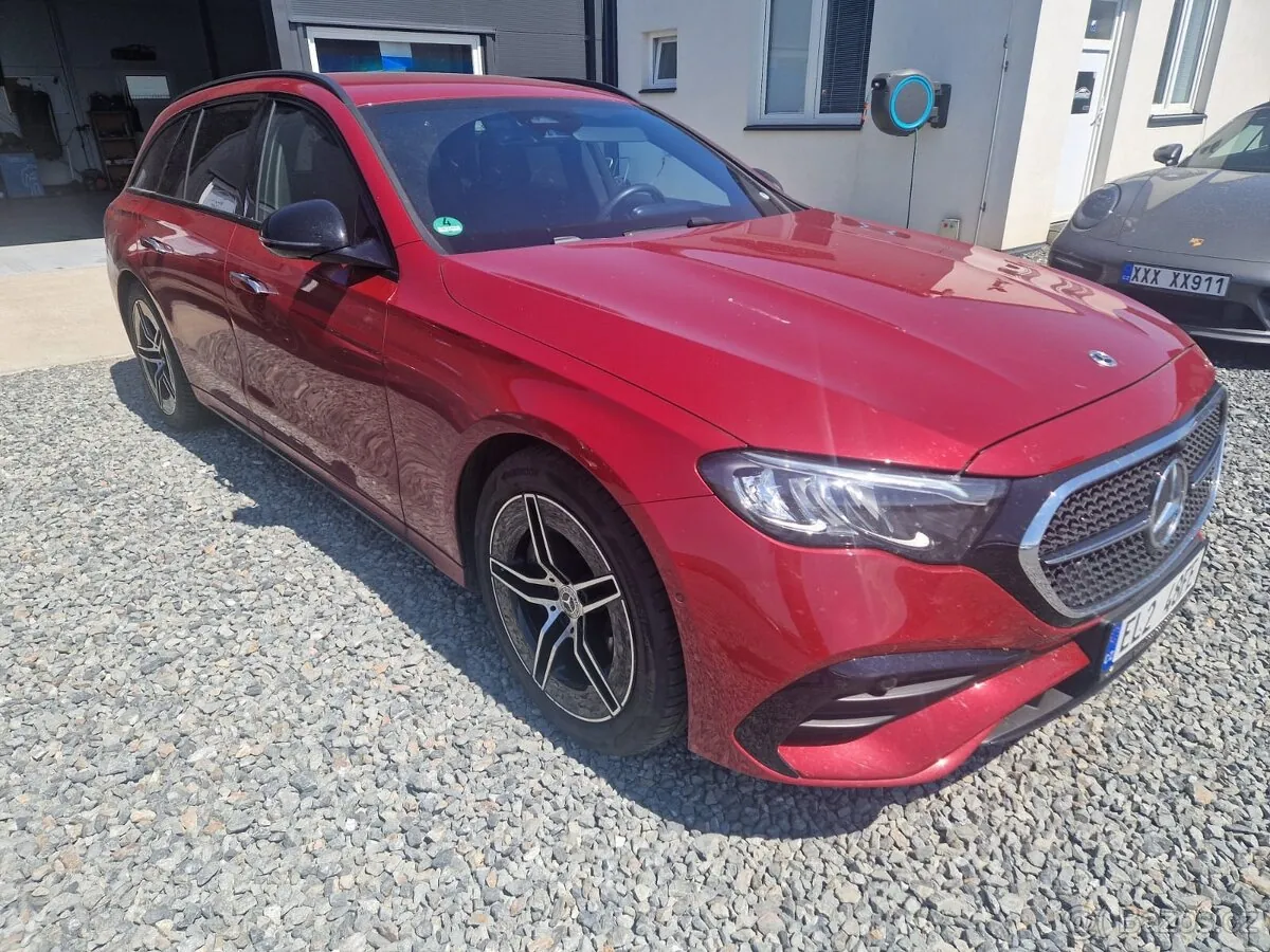 Mercedes-Benz E300De 2025 photo 2