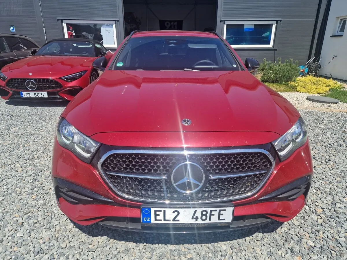 Mercedes-Benz E300De 2025 photo 3