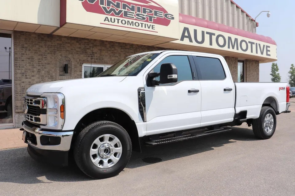 Ford F350 2024 photo 4
