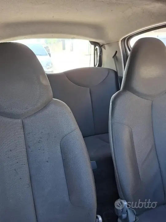 Toyota Aygo 2012 photo 4