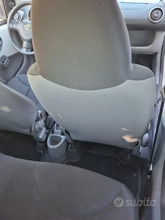 Toyota Aygo 2012 photo 5