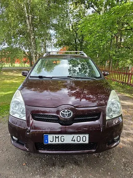 Toyota Corolla Verso 2008 photo 2