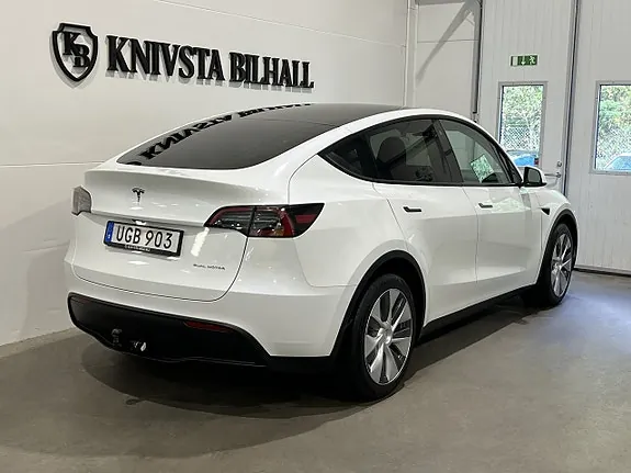 Tesla Model Y 2024 photo 4