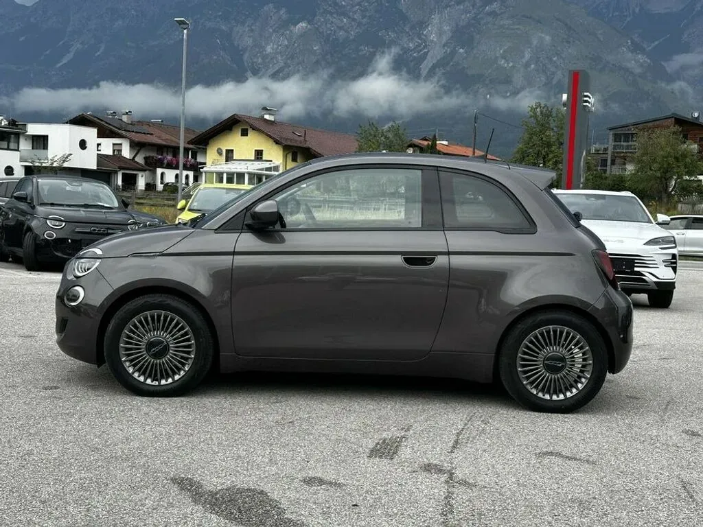 Fiat 500E 2021 photo 3