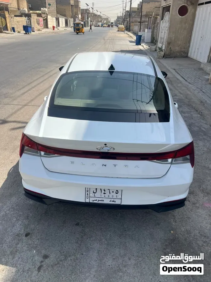 Hyundai Elantra 2023 photo 4