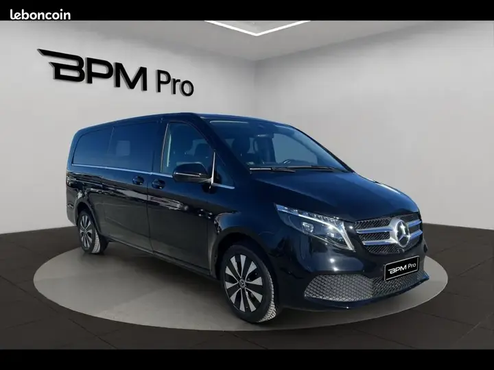 Mercedes-Benz V 2023 photo 3