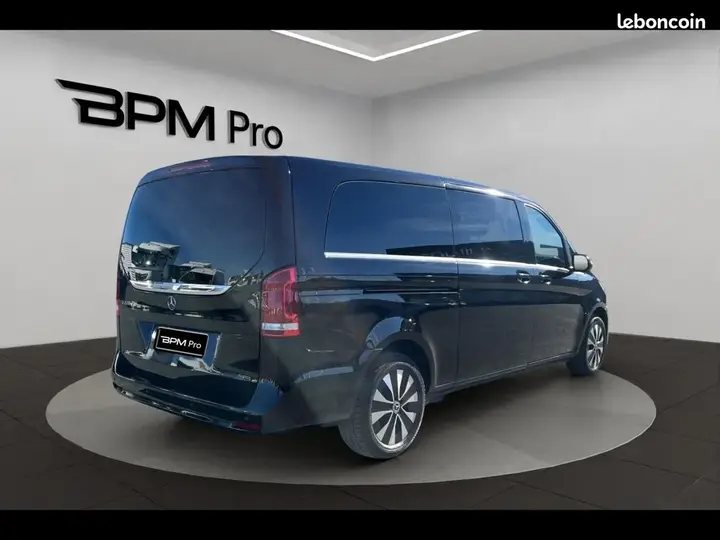 Mercedes-Benz V 2023 photo 5