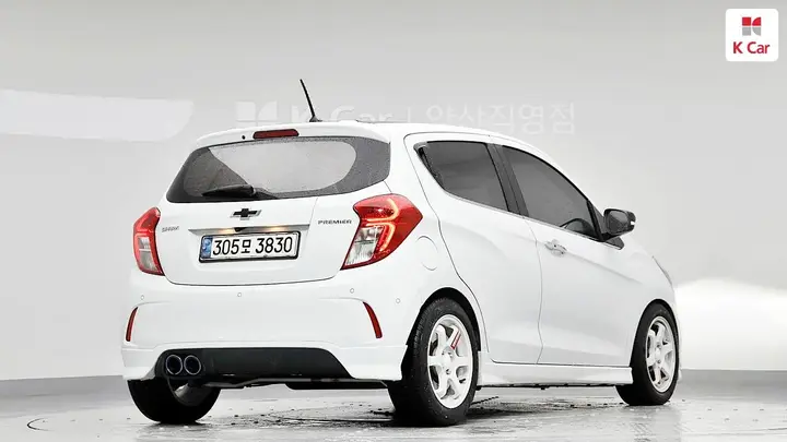 Chevrolet Spark 2021 photo 2