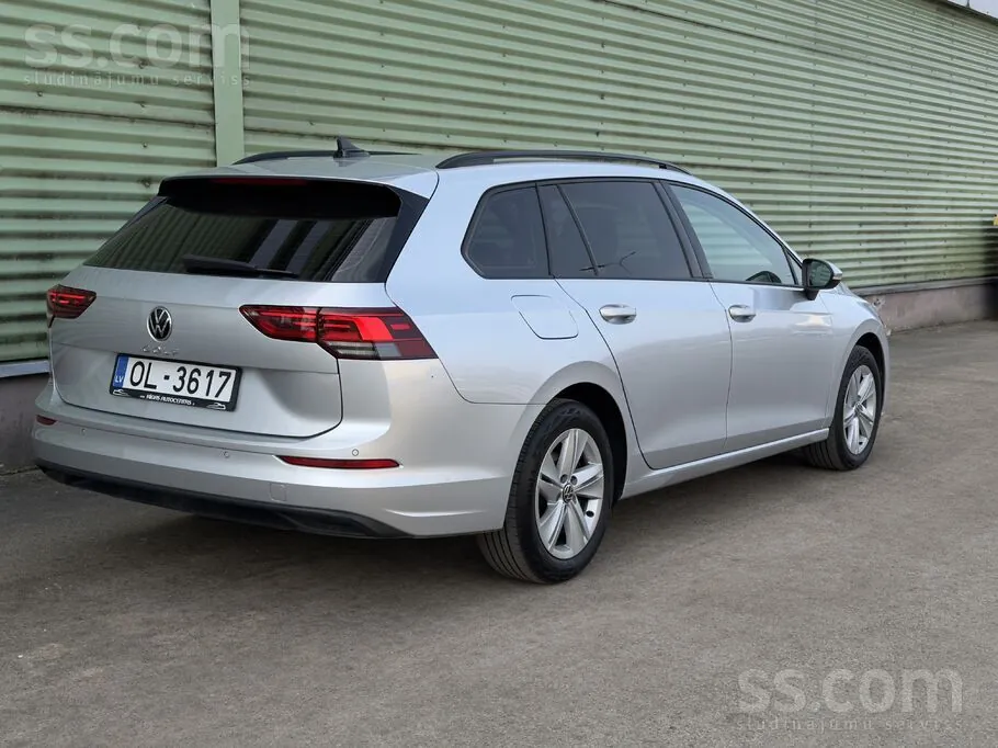 Volkswagen Golf 2022 photo 3