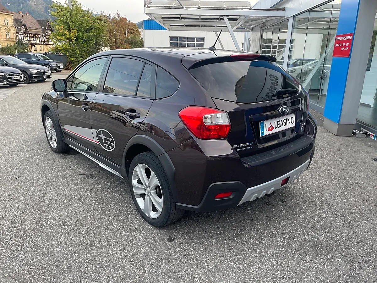 Subaru Xv 2013 photo 3