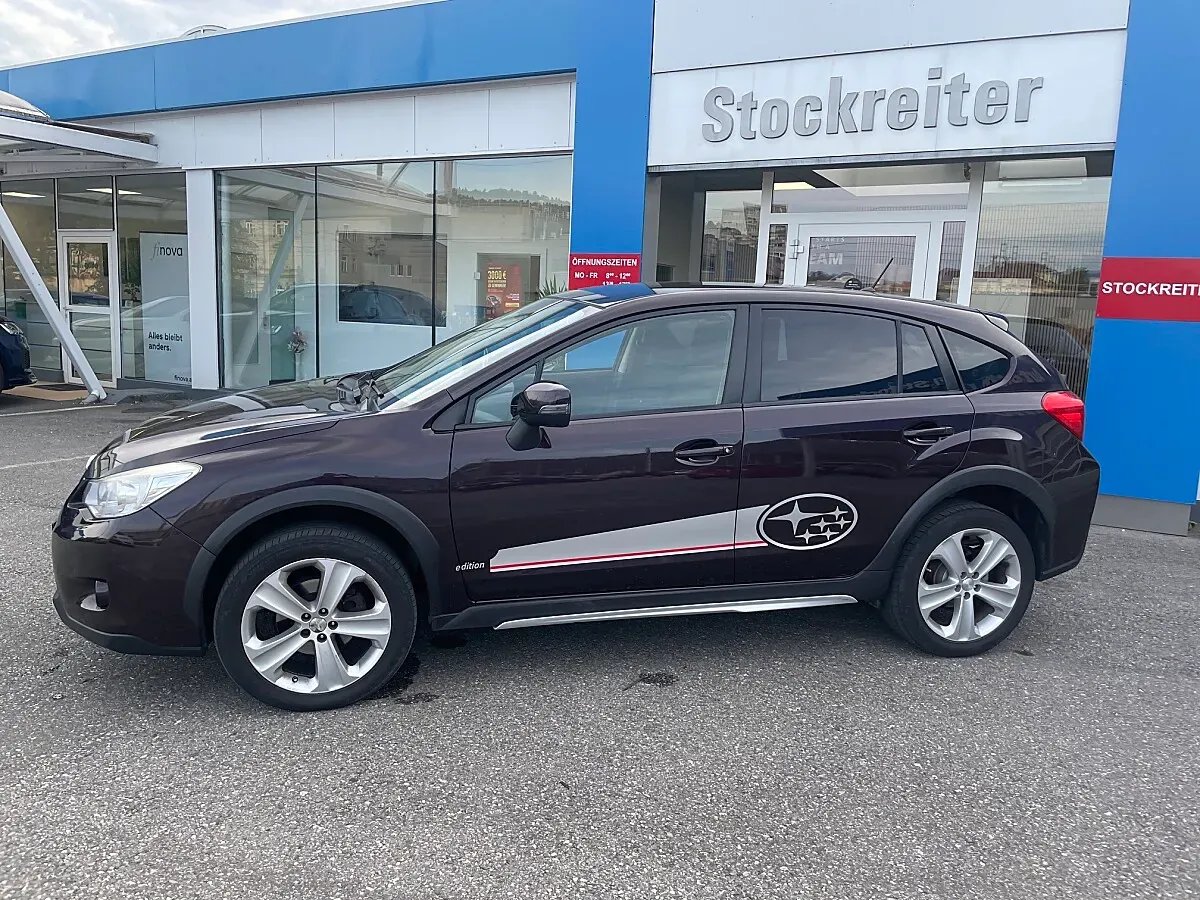 Subaru Xv 2013 photo 2